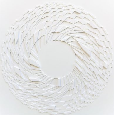Spinning wheel of life (total white)