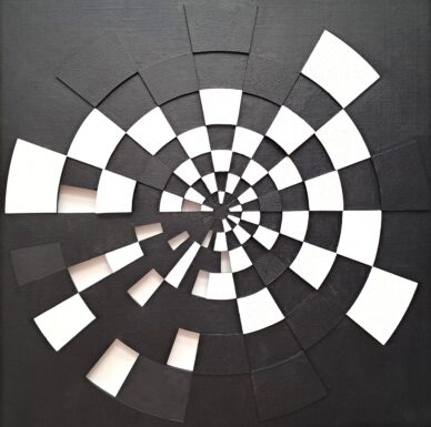 To the point € 1425,-